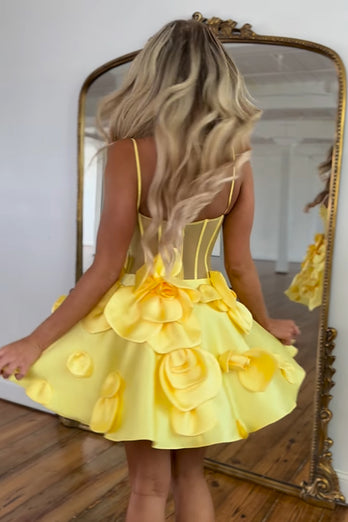 Gelbes A-Linie Spaghettiträger Korsett Cocktailkleid mit 3D-Blumen