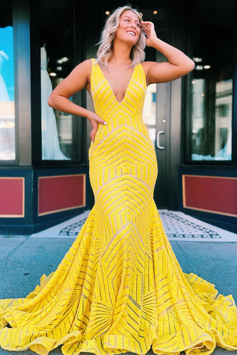 Laden Sie das Bild in den Galerie-Viewer, Helllila V-Ausschnitt Meerjungfrau Abendkleid mit Pailletten