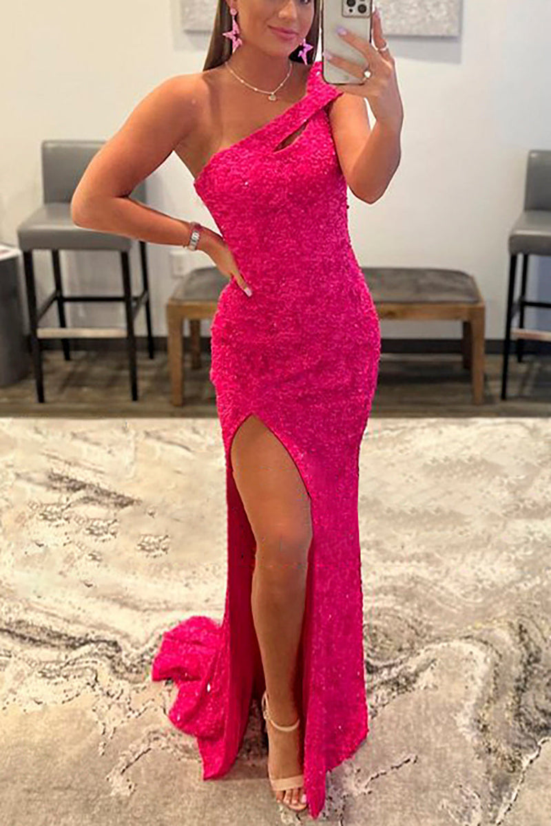 Laden Sie das Bild in den Galerie-Viewer, Fuchsia Ein-Schulter Pailletten Abendkleid mit Schlitz