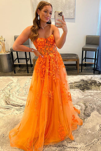 Orangenes Schatz langes Abendkleid mit Applikationen