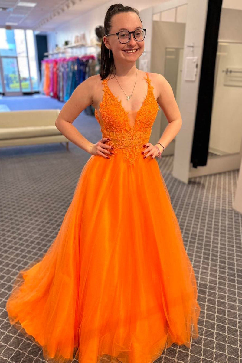 Laden Sie das Bild in den Galerie-Viewer, Orange V-Ausschnitt A-Linien Tüll Abendkleid mit Spitze