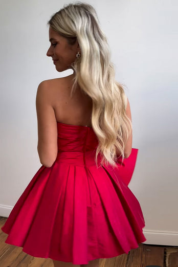 A-Linie Satin Rotes Trägerloses kurzes Abendkleid mit Schleife