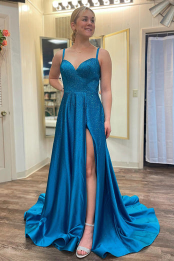 Langes Blaues Satin Abendkleid mit Perlen und gespaltenem Vorderteil