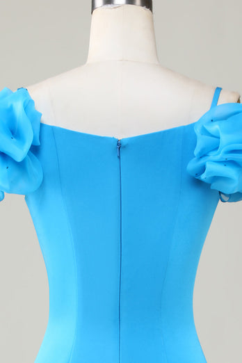 Schulterfreies blaues kurzes Cocktailkleid mit Rüschen