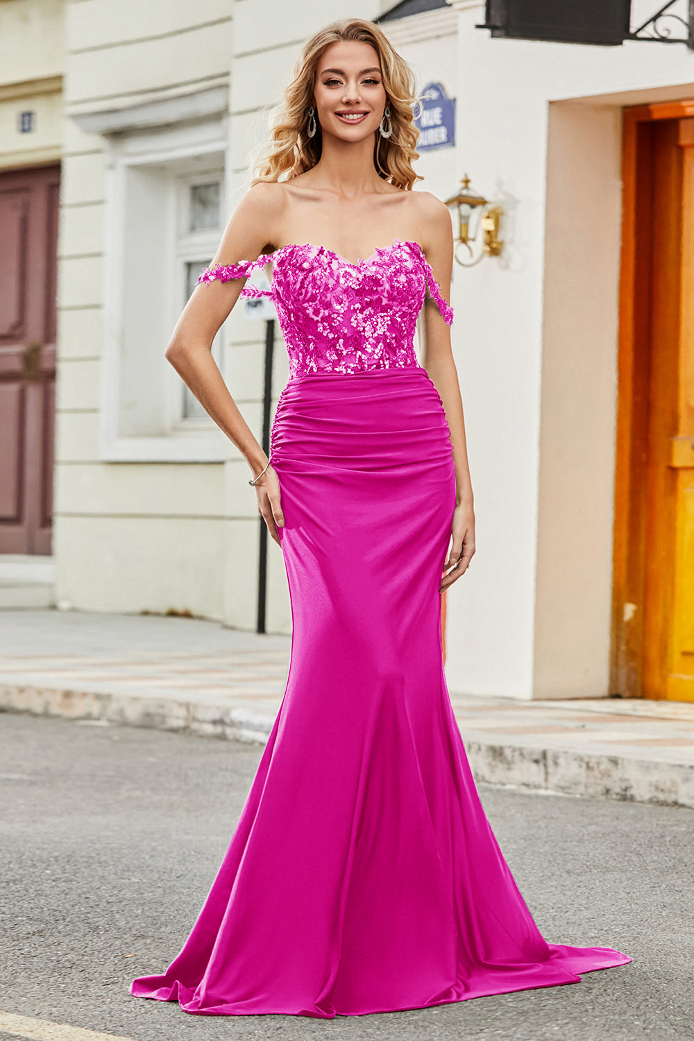 Fuchsia Meerjungfrau Schulterfreies langes Ballkleid mit Pailletten